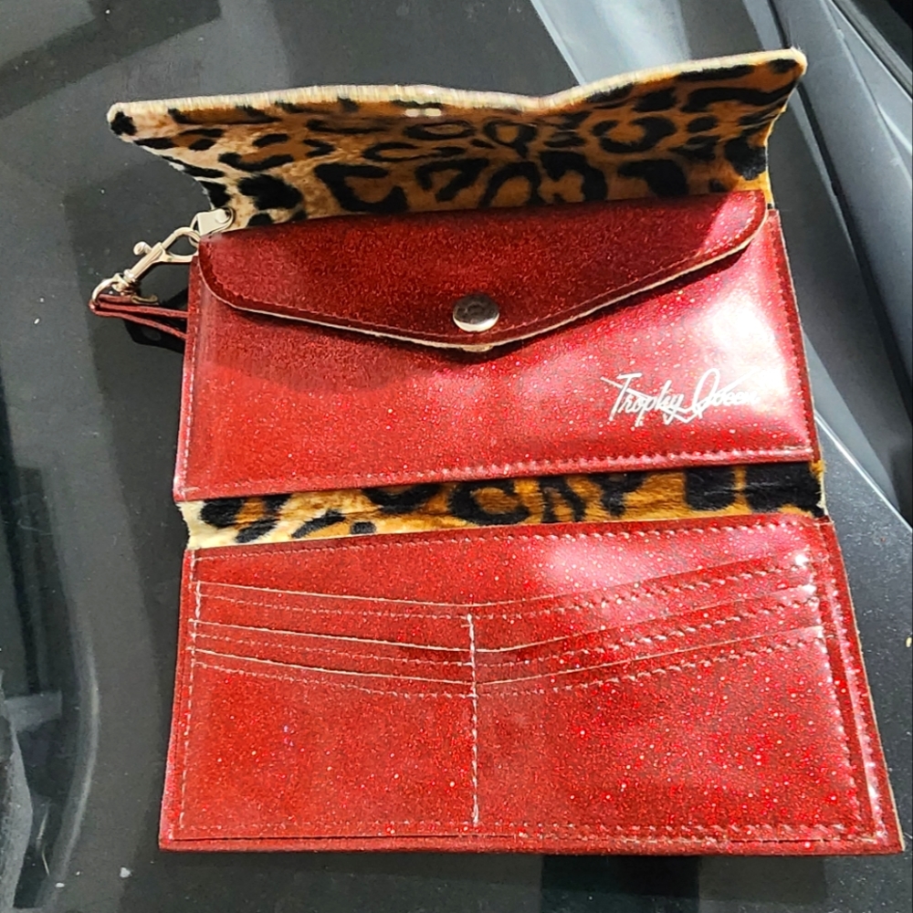 Trophy Queen wallet wristlet rockabilly vlv